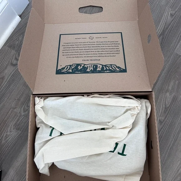 NIB Tecovas Jamie II Chestnut Leather Cowboy Boots with stitching - Picture 13 of 15